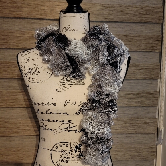 Handmade Knit Scarf - Picture 7 of 9